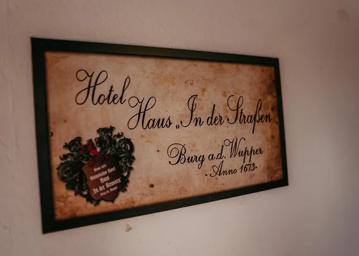 Konukevi In Der Strassen Solingen