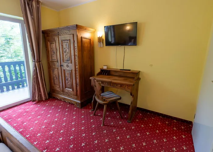 Konukevi In Der Strassen Solingen